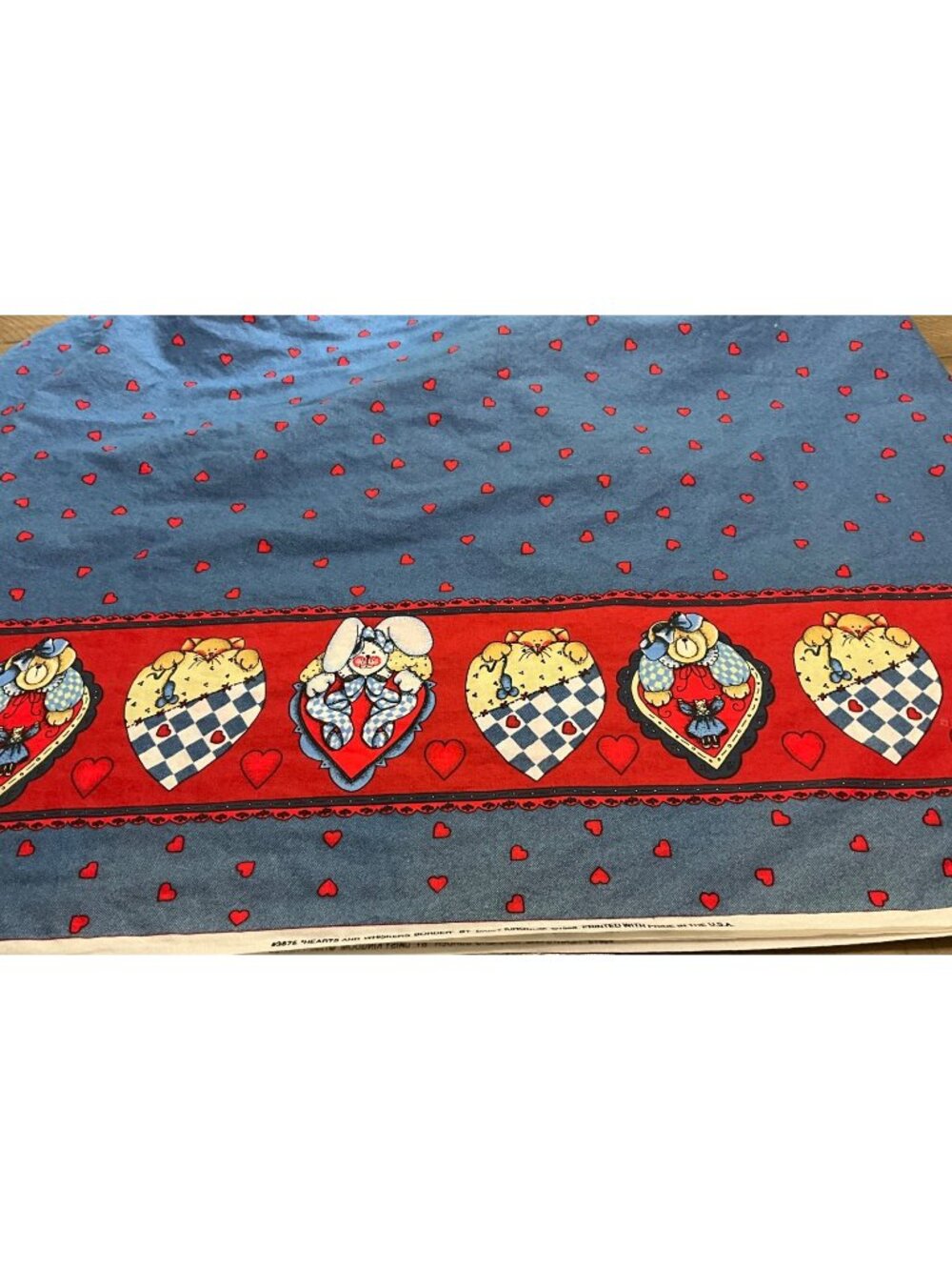 Daisy Kingdom 3675 Hearts And Whiskers Checkered Hearts Fabric 140" x 45"